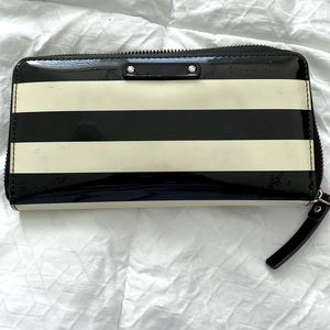Kate Spade stripped wallet.